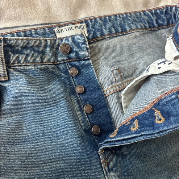 We The Free Light Blue Denim Jeans - Picture 4 of 6